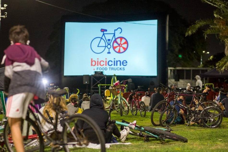 Llega una nueva edición de Bicicine, el clásico de verano de San Isidro