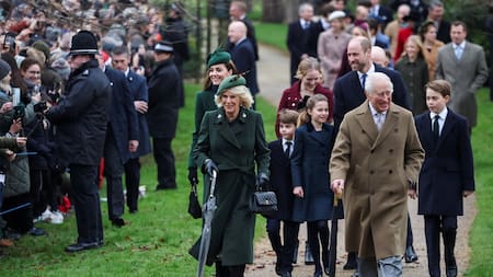 La familia real británica en la finca de Sandringham para navidad. Foto: Reuters.