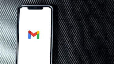 Cómo crear la firma automática en Gmail, la herramienta de Google que pocos conocen, pero facilita la vida de muchos