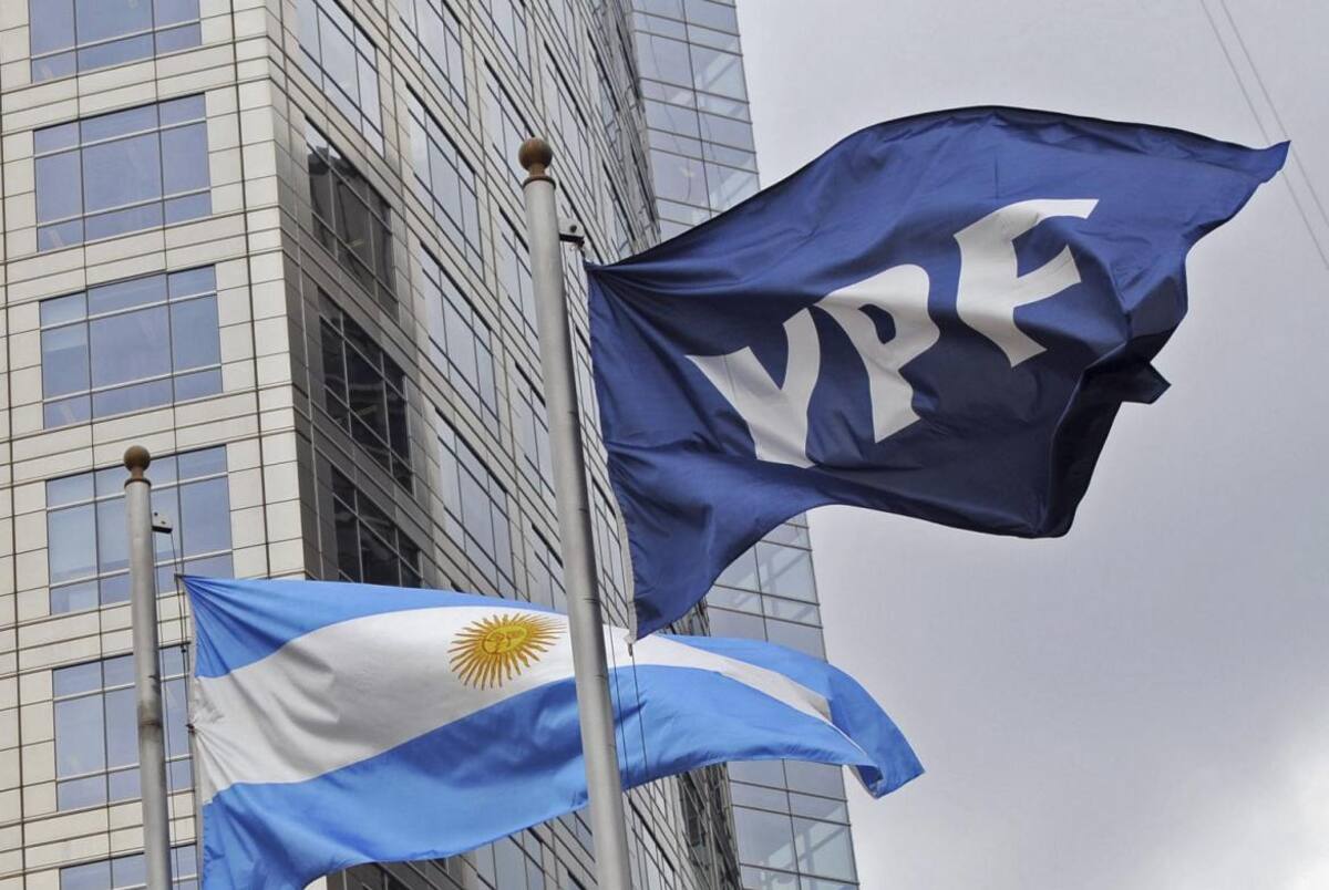 YPF, nafta, combustibles, estación de servicio, NA
