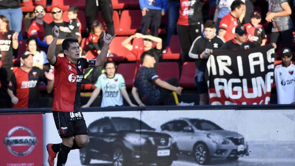 Superliga, Festejo de Colón ante San Lorenzo