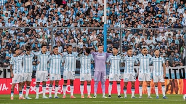 Siete bajas y una duda en Racing: el rompecabezas de Costas para enfrentar a Boca