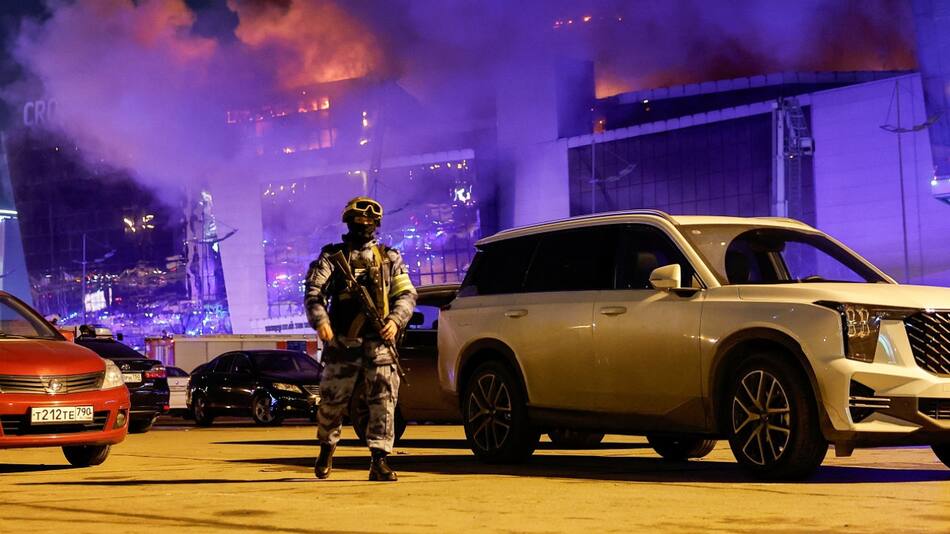Tiroteo e incendio en Rusia. Foto: Reuters