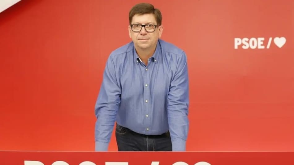 Francisco "Paco" Salazar.