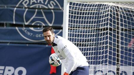 Preocupación por la salud del arquero Sergio Rico. Foto: Instagram @sergioricogonzalez1.