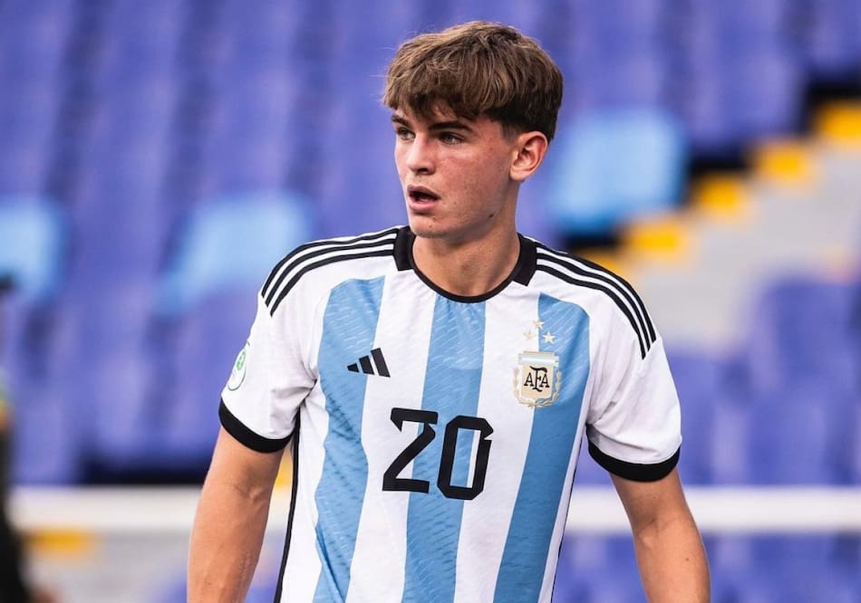 Nico Paz en la Selección Argentina. Foto: Instagram @nicopaz1o.