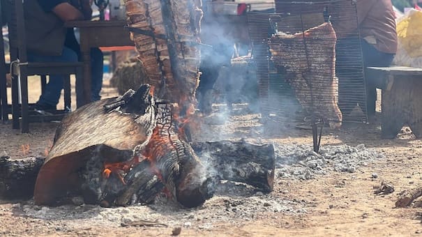 La fiesta más grande del asado está en Buenos Aires: el pueblito que combina gastronomía, naturaleza y desconexión