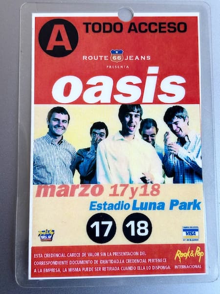 Oasis en su primera visita a Argentina, en 1998.