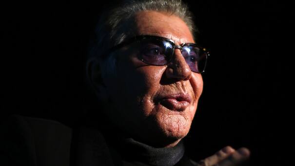Murió Roberto Cavalli, diseñador símbolo de la moda italiana y favorito de las estrellas