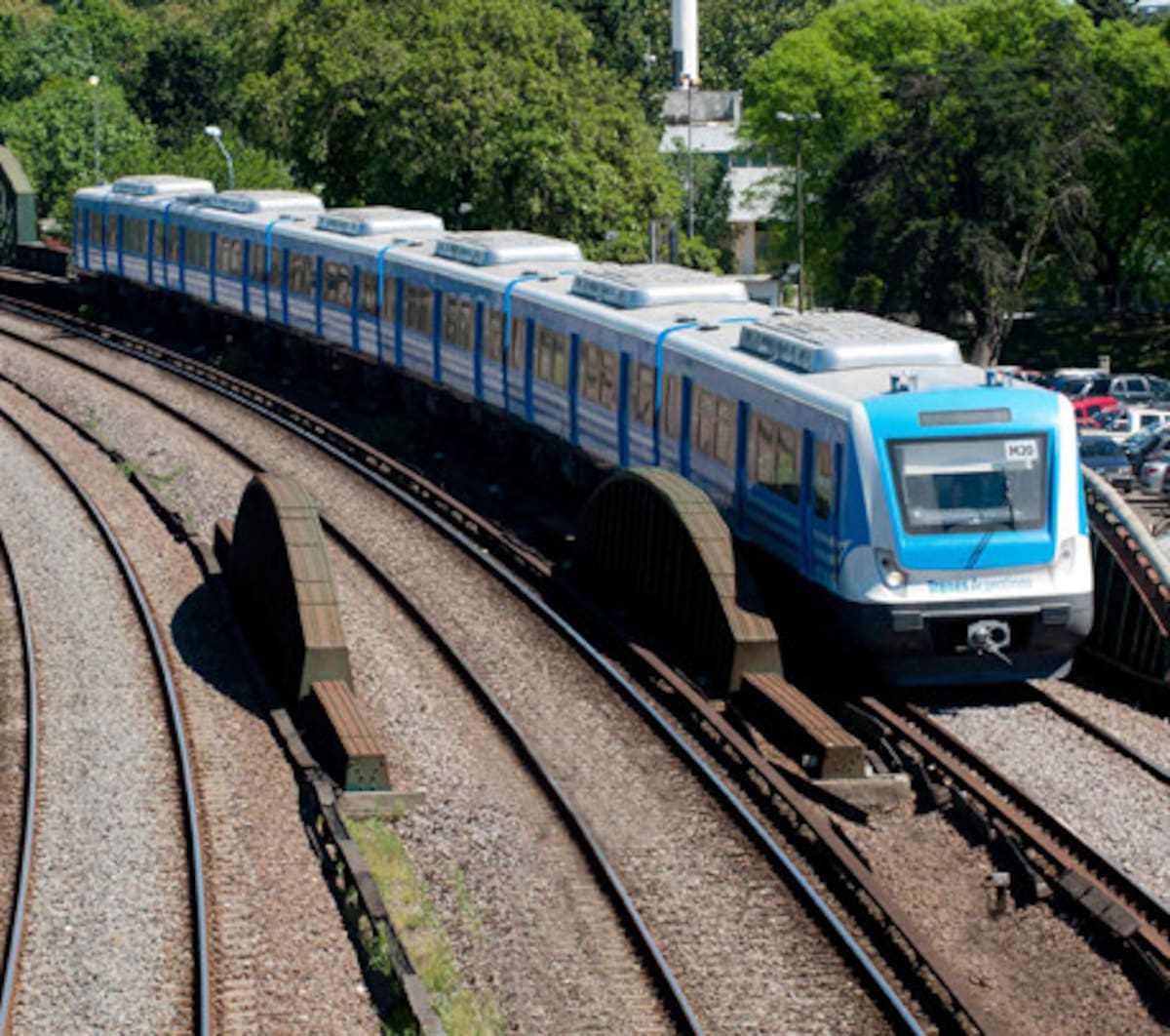 Tren Mitre (NA)