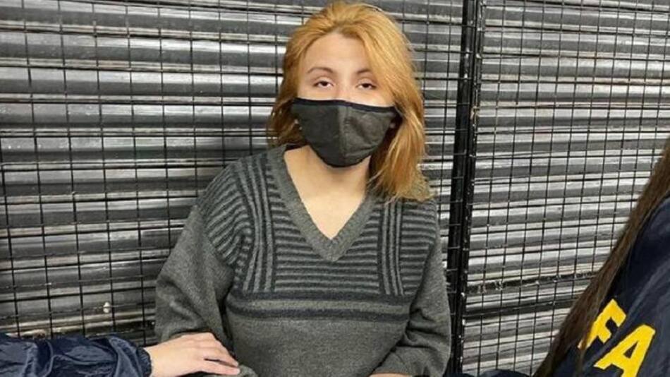 Detención de Brenda Uliarte por atentado a Cristina Kirchner. Foto: TN