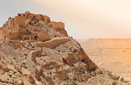 Ruinas en el desierto de Sahara. Foto: Pixabay.