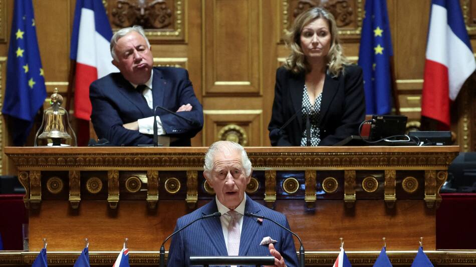 Rey Carlos III en Francia. Foto: Reuters.