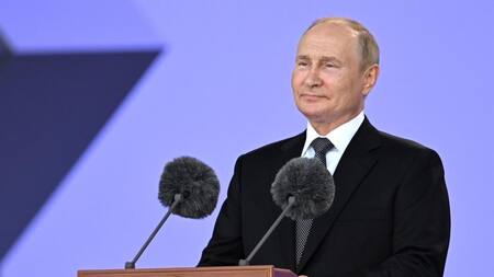 Putin en el foro Armia-2022. Foto Efe 2