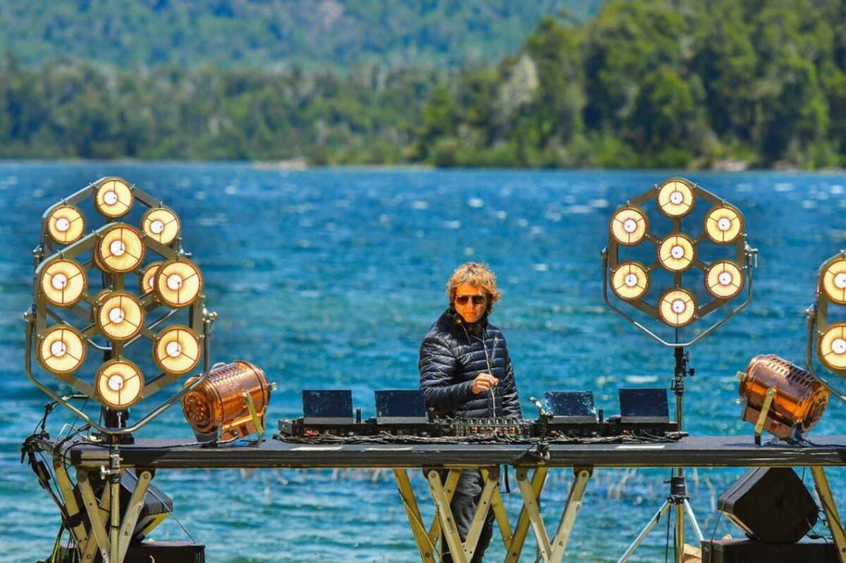 Hernán Cattaneo musicalizó el eclipse total de sol