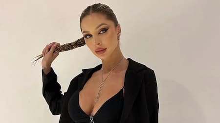 Romina Malaspina posó en ropa interior para recibir el otoño: "Que frío hace, che"