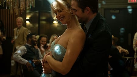 Estrena “Matate, amor”: la cruda experiencia de la argentina Ariana Harwicz que llegó a Hollywood de la mano de Martin Scorsese y Jennifer Lawrence