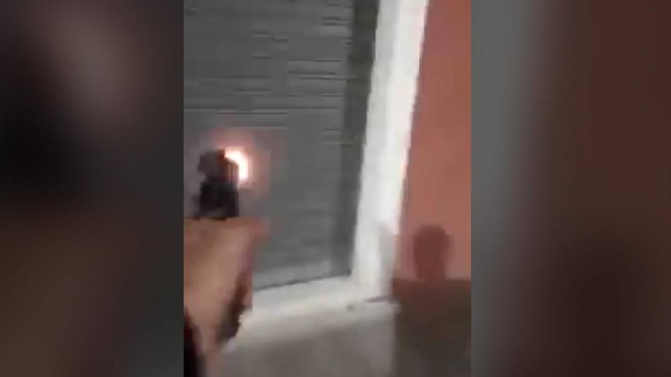 Hombre baleó el frente de la cancha de Los Andes