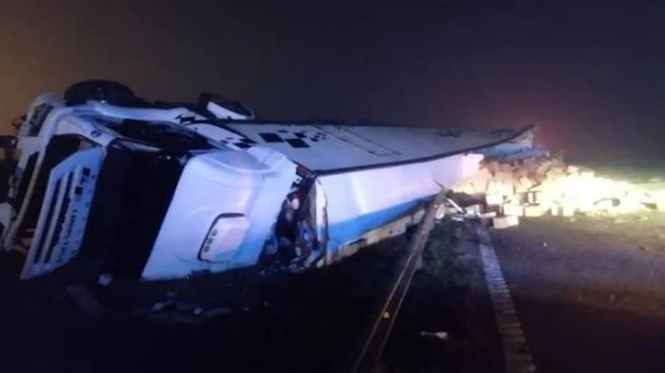 Saqueo de un camión de alimentos en Zárate
