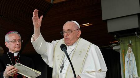 Papa Francisco en Portugal. Foto: REUTERS.