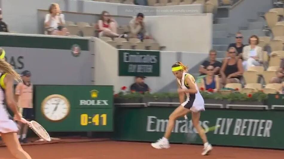 Gran Willy de Gabriela Sabatini en el Torneo de Leyendas de Roland Garros. Foto: Captura de video.