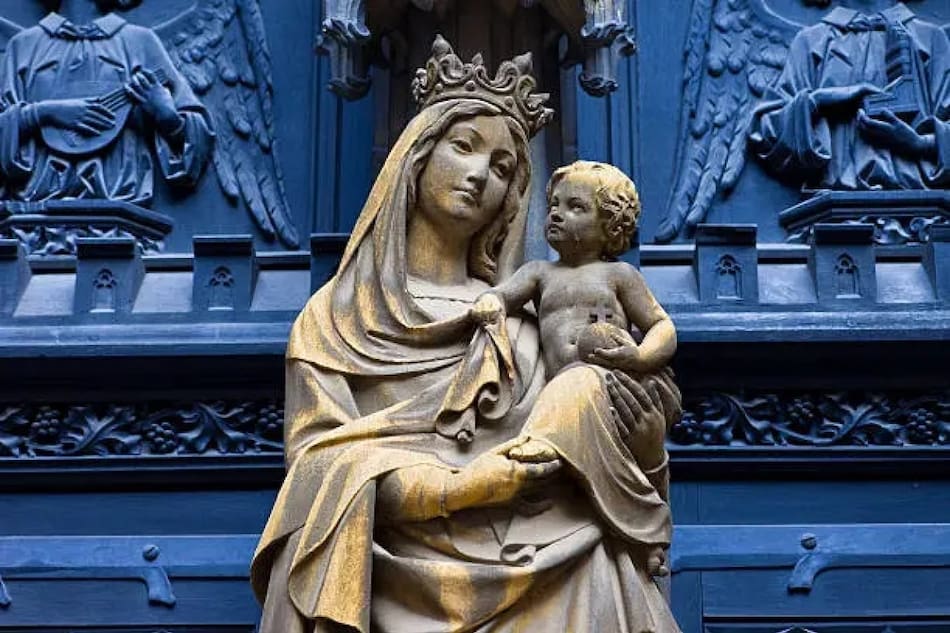 Virgen María. Fuente: Unsplash.