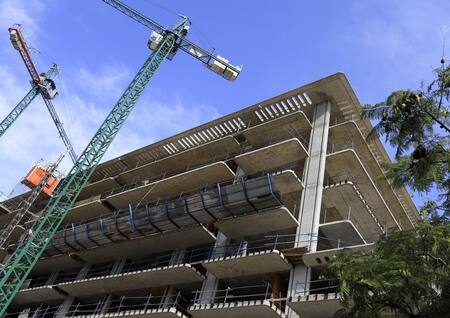 Construcción, obra en construcción, materiales para la construcción, Foto NA