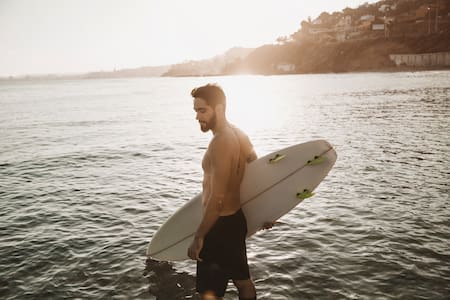 Surfer. Foto: Freepik