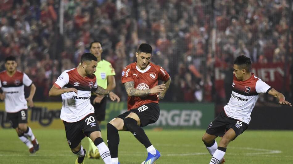 Superliga: Newells vs. Independiente (NA)