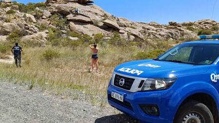 El lugar donde el turista vandalizó una piedra en Altas Cumbres. Foto: NA