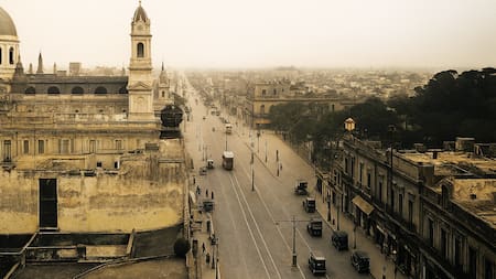 El sorprendente video sobre la Avenida Rivadavia hace más de 70 años: tranvías, barrios en transformación y una Buenos Aires irreconocible