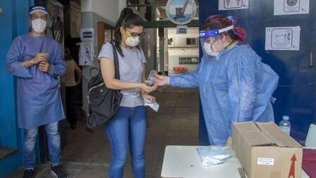 Elecciones, votación, urna, coronavirus en Argentina, NA