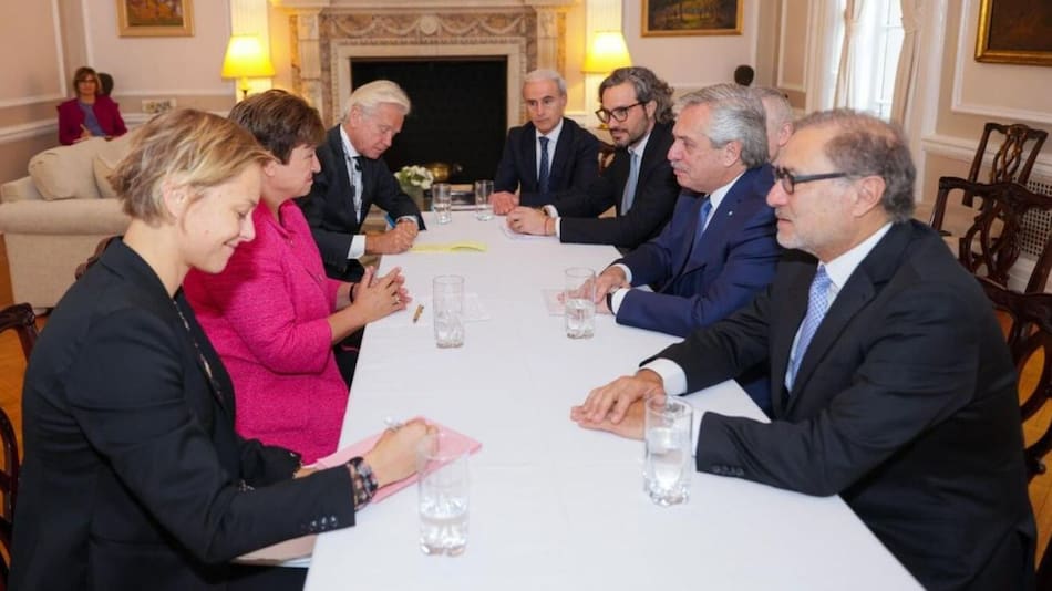 Kristalina Georgieva y Alberto Fernández en Nueva York. Foto: Presidencia.