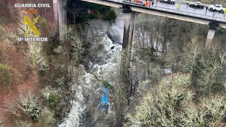 Accidente de micro en Galicia. Foto: Reuters