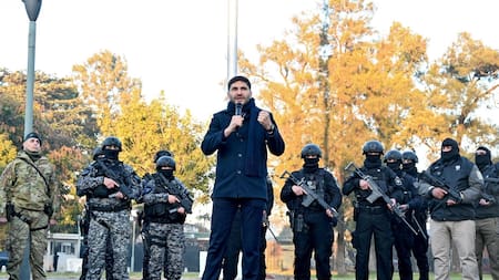 Santa Fe presentó una unidad especial para capturar narcos y sicarios prófugos.