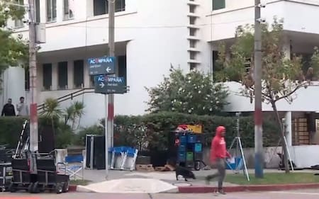 Las primeras imágenes del rodaje de la película de Ricardo Barreda. Foto: X / @TelemundoUY.