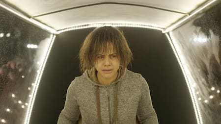 "White Bear", capítulo de la segunda temporada de "Black Mirror". Foto: Netflix.