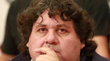 Néstor Segovia - Subtes