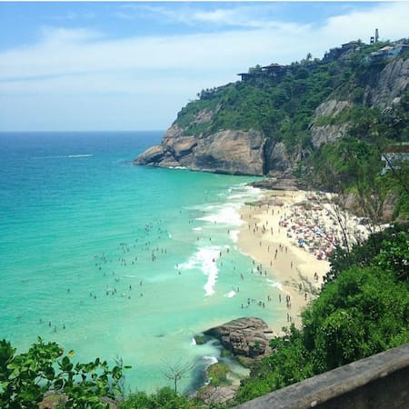 Playa de Joatinga, Rio de Janeiro. Foto Instagram @marysilvestreoficial