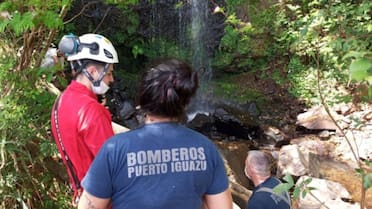 Misiones: investigan la muerte de un hombre en una cascada en Iguazú