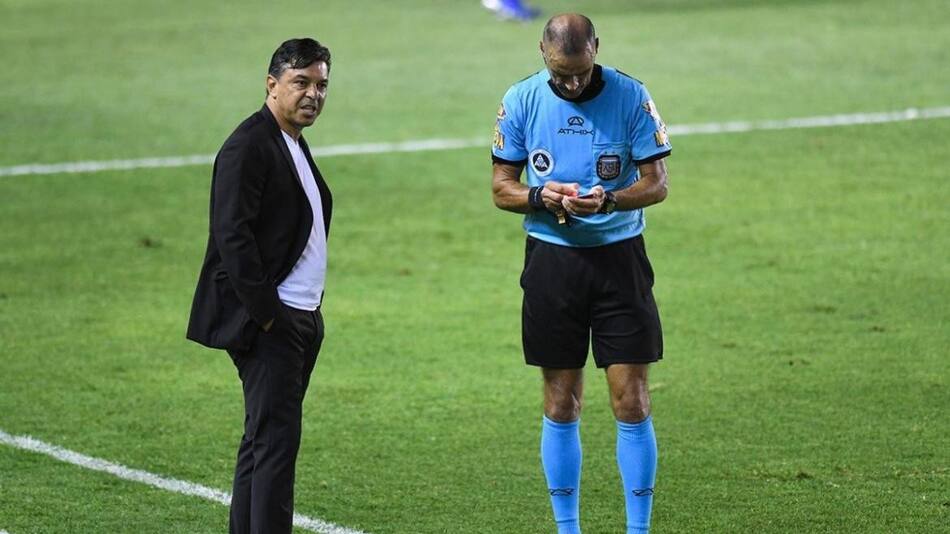 Ratificaron la sanción a Gallardo por la expulsión contra Independiente