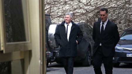 Burlando habló con la prensa sobre su salida del caso Loan. Fuente: NA