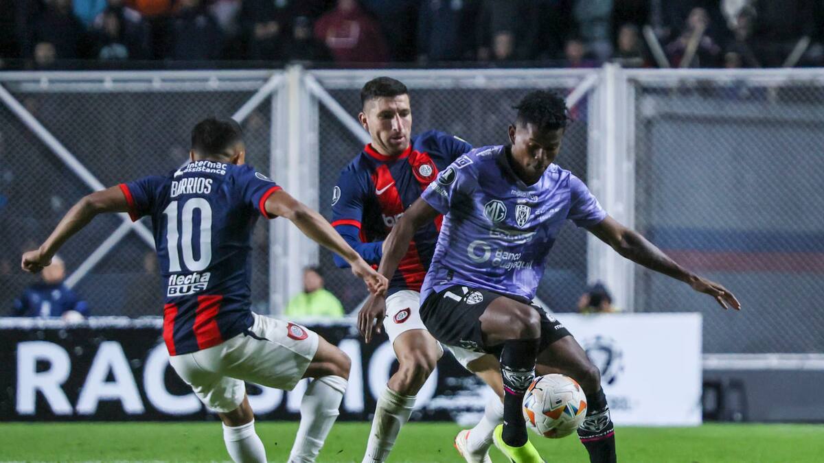 Alexander Bolaños, jugador ecuatoriano. Foto: EFE