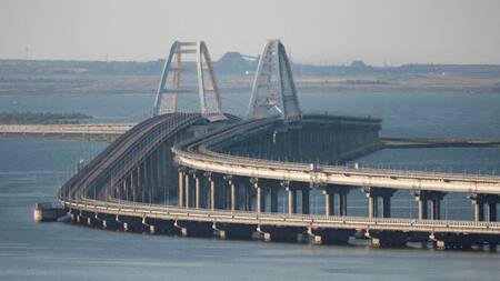 El puente de Kerch. La unión entre Rusia y la península de Crimea. Foto: Reuters.