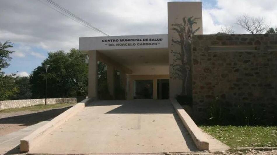 Conmoción en Córdoba: chocó su cabeza contra la de otro jugador en un partido de fútbol y murió