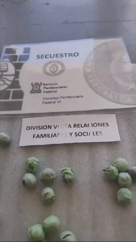 Utilizaron a un menor para ingresar drogas a una cárcel de Mendoza. Video: redes sociales.