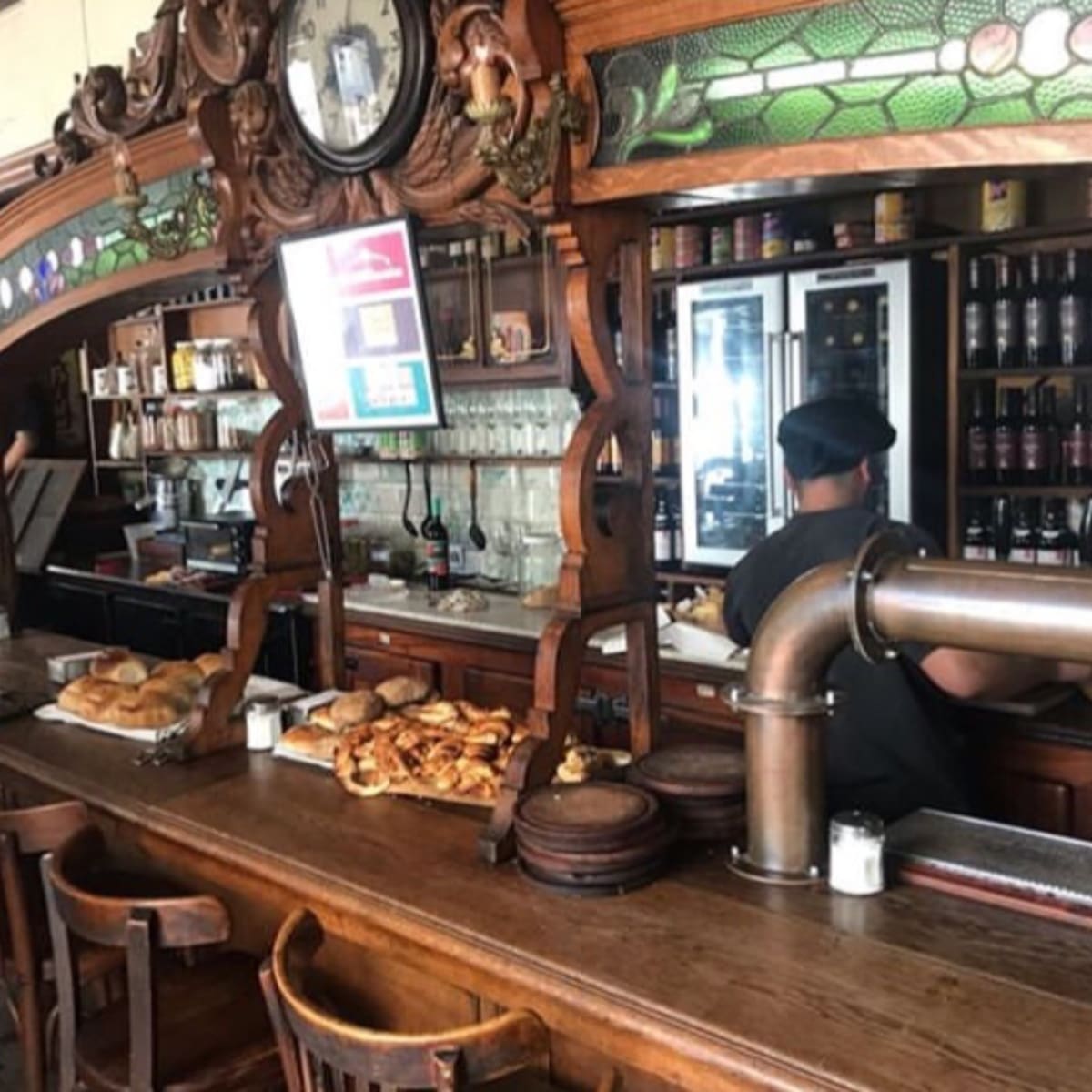 Bar notable El Federal.