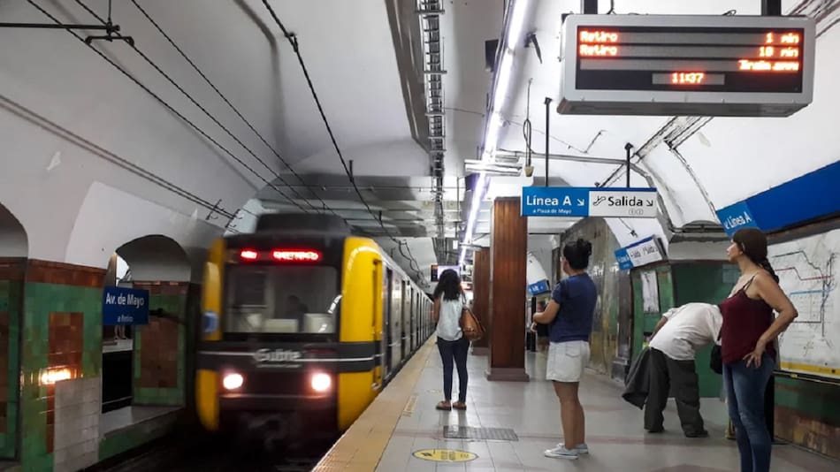 Línea A de Subte, transporte público. Foto: NA
