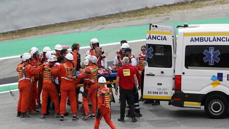 Francesco Bagnaia debió ser hospitalizado tras el accidente en el MotoGP. Foto: Reuters.