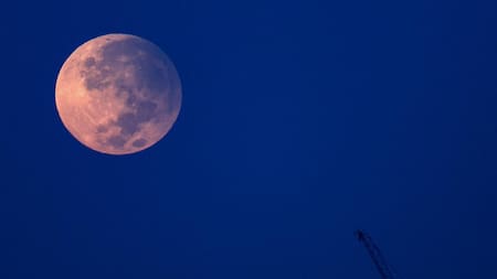 Superluna. Fuente: EFE